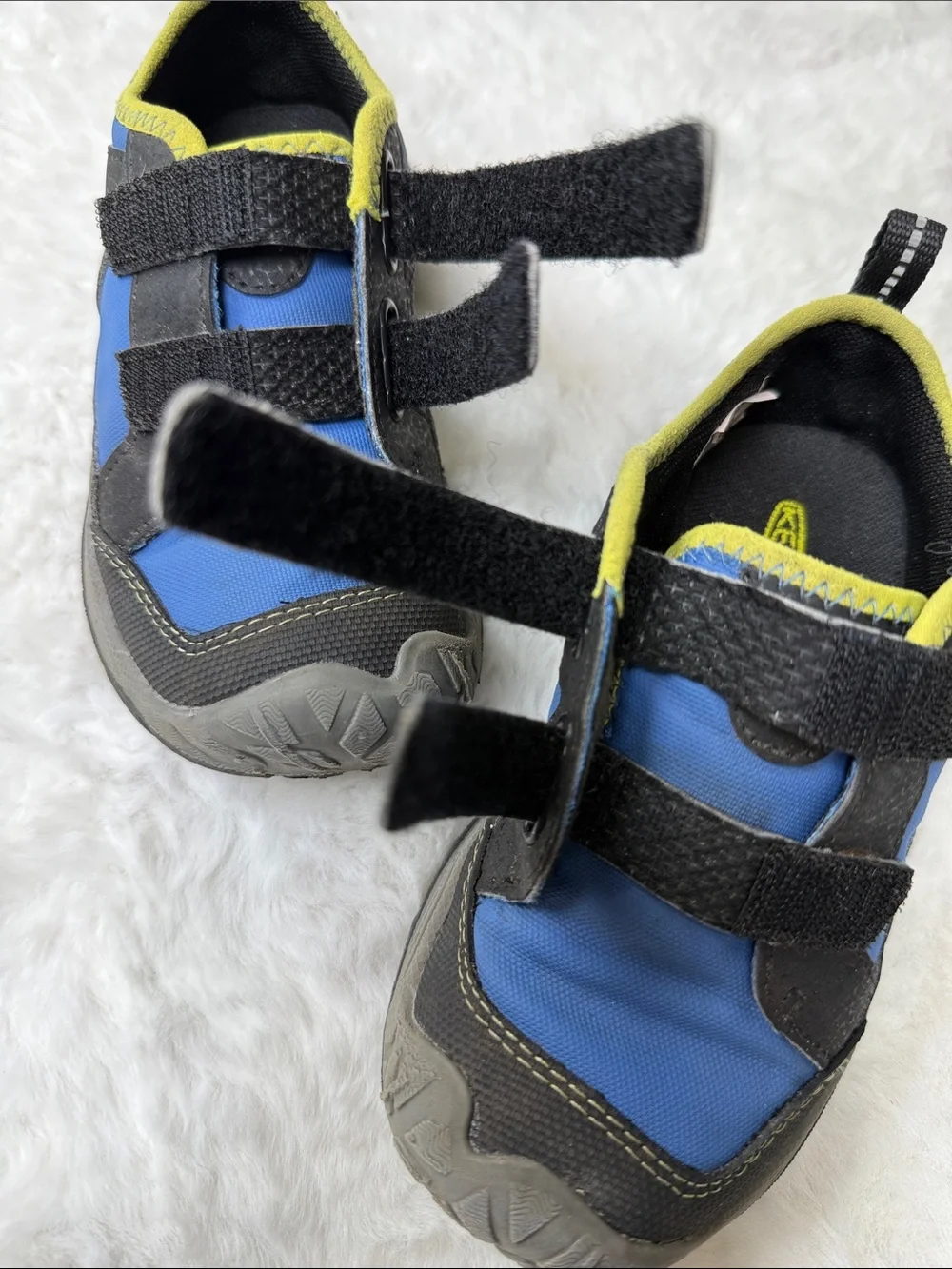 KEEN Speed Hound Shoe Sneaker Hook & Loop Child 10 Little Kid Outdoor Gorpcore